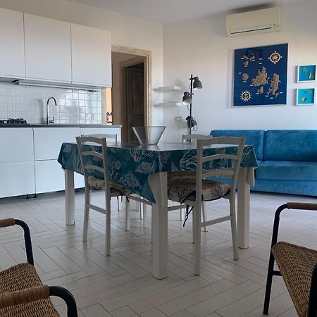לה מדלנה A Punta Tegge Il Mare La Spiaggia Il Tramonto מראה חיצוני תמונה